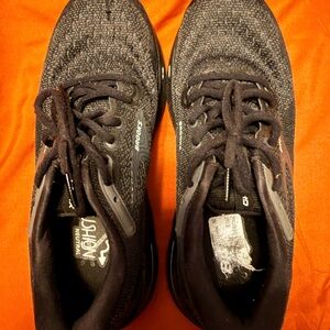Brooks Women’s Charcoal Athletic Shoes